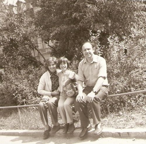 Tomáš Hlinka s manželkou Olgou a dcerou Jitkou v roce 1986